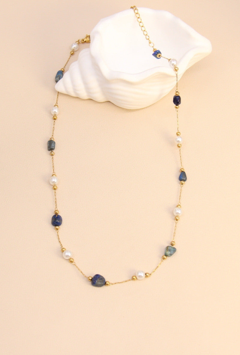 Collier perles pierres lapis-lazuli doré