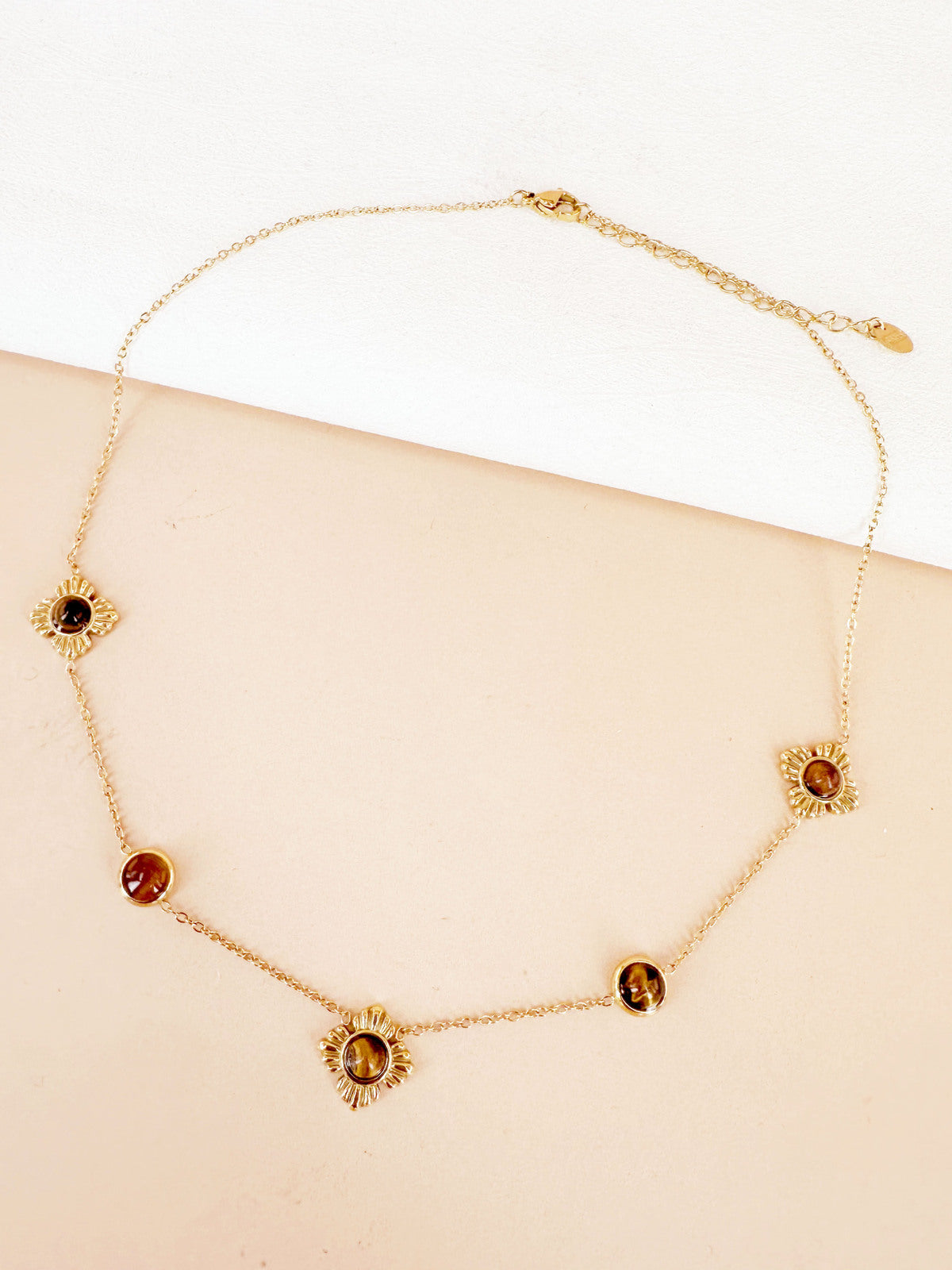 Collier soleils pierres marron doré