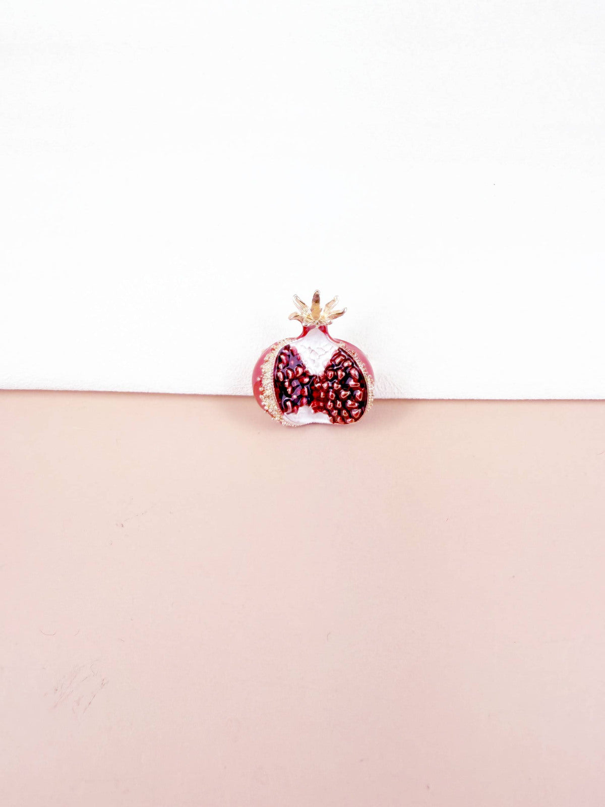 Broche grenade