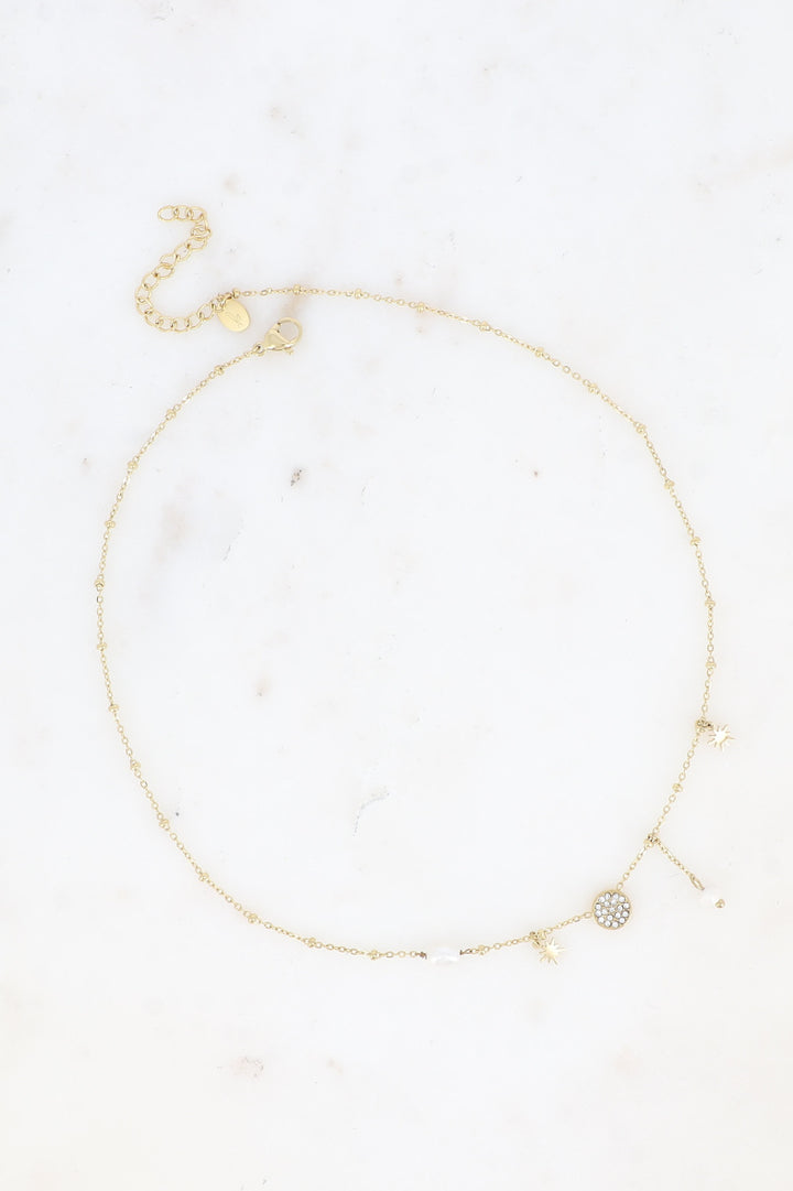 Collier chaîne dorée pampilles étoiles oxydes de zirconium et perles d&