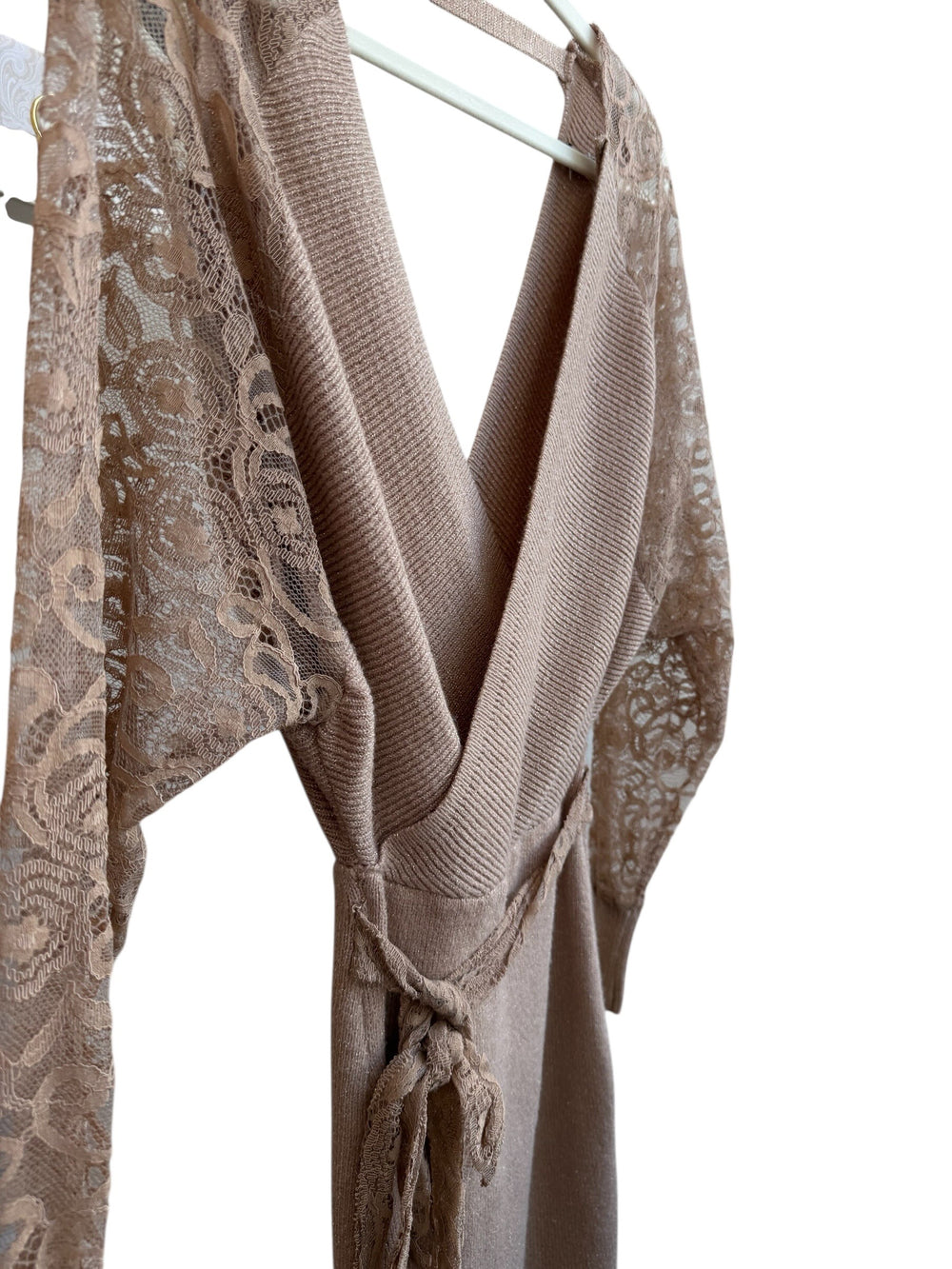 Golden Days Paris beige rosé knit dress with lace sleeves, V-neck, and tie waist.