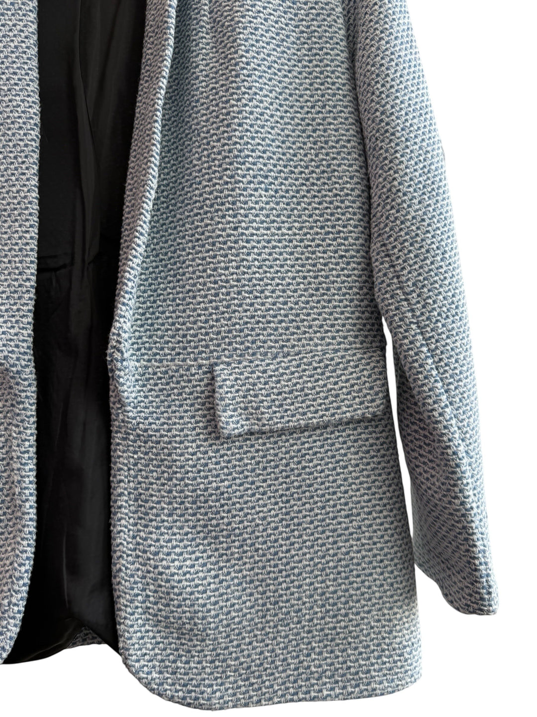 ReTrend blue and white textured blazer, size S, with shawl collar and flap pockets. Straight cut, unlined.