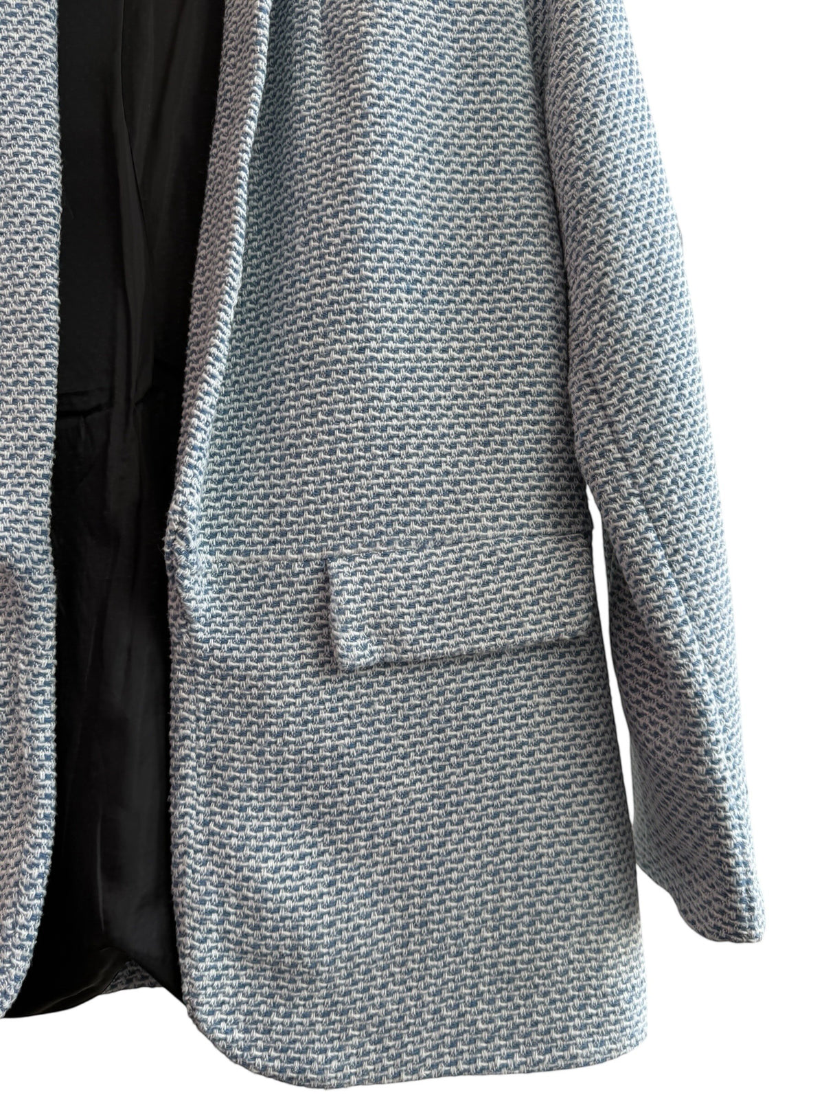 ReTrend blue and white textured blazer, size S, with shawl collar and flap pockets. Straight cut, unlined.