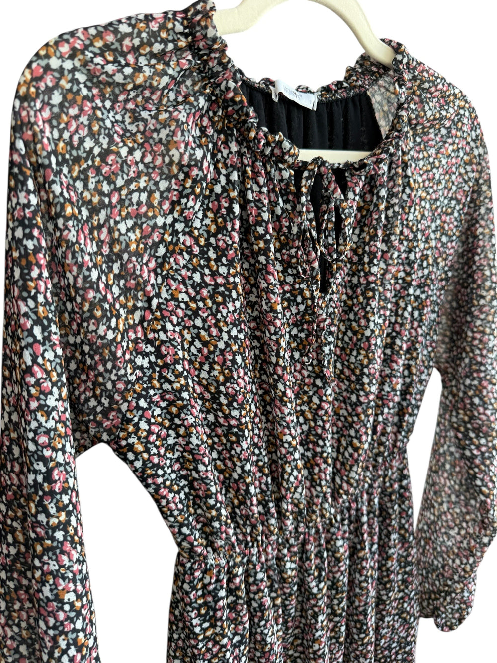 ReTrend Haily's floral print mini dress with ruffled collar, tie neck, and elasticated waist. Size S.
