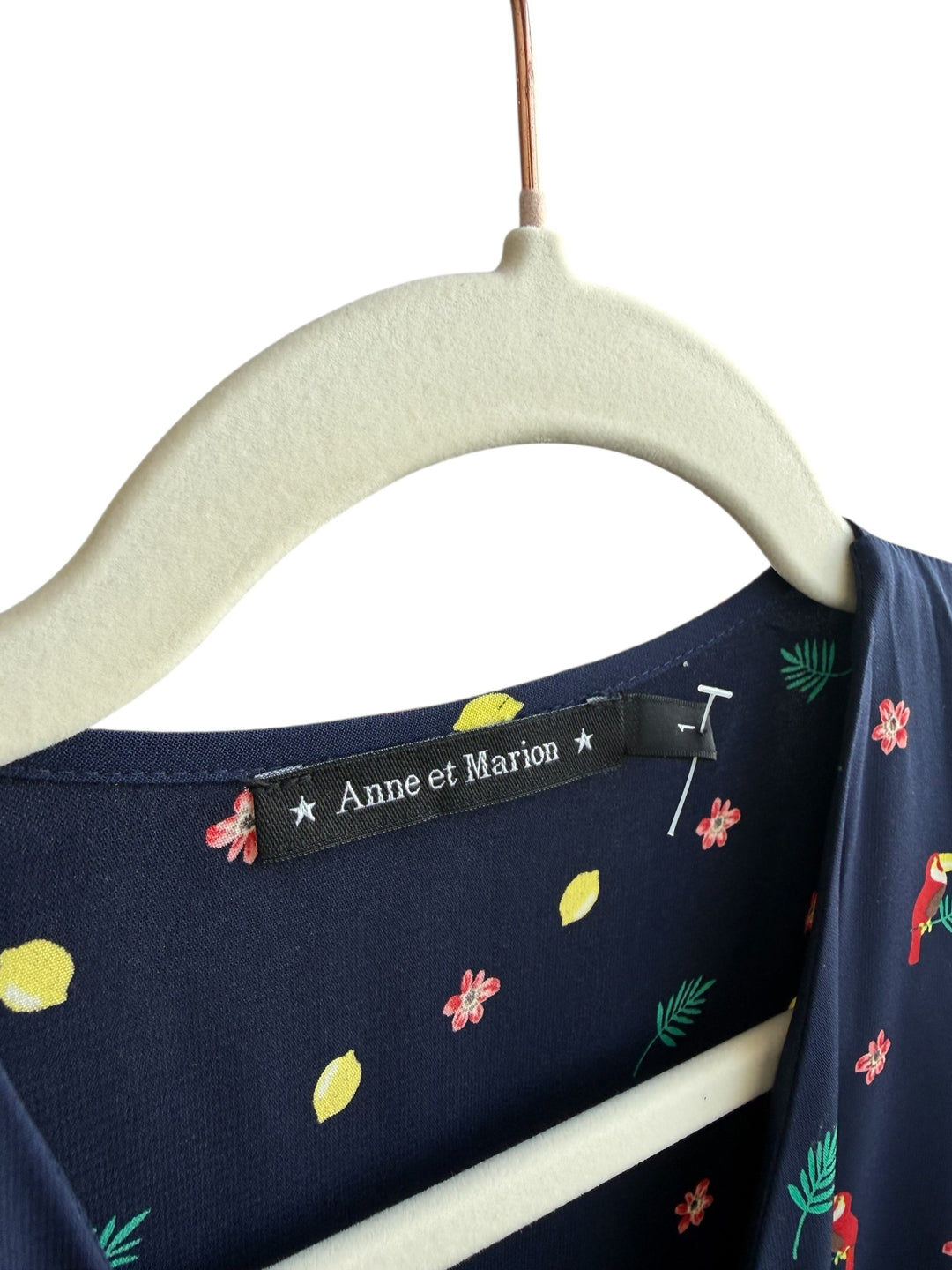 Retrend Anne et Marion navy blue fluid dress size 36 with toucan, flower and lemon print. V-neck, marked waist.