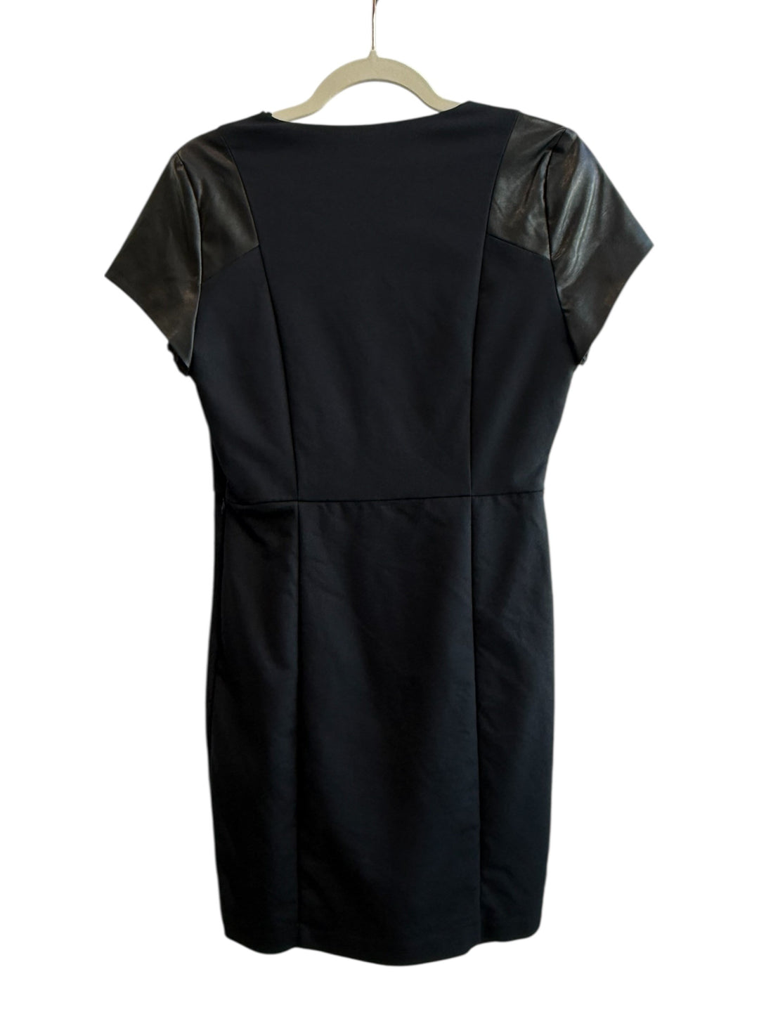 ReTrend black bi-material dress with V-neck and faux leather sleeves, size M.