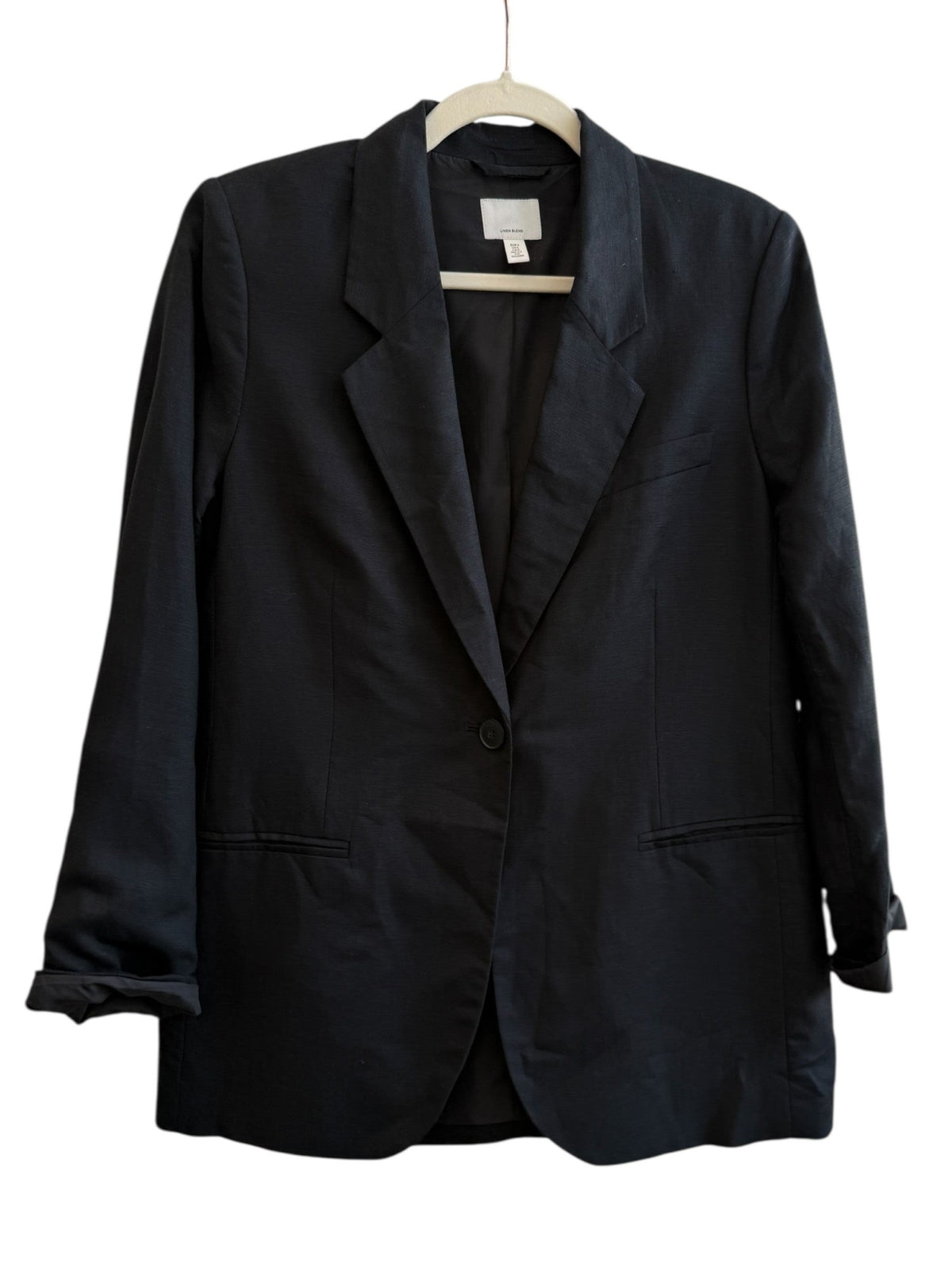 ReTrend black linen-blend oversized blazer with lapel collar, single button closure, and flap pockets. Size S.