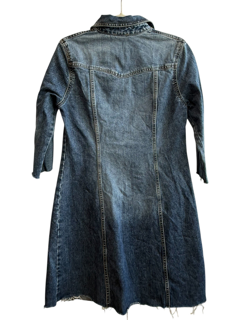 Retrend blue denim dress with 3/4 sleeves, snap buttons, chest pockets, and frayed hem. Size 38.