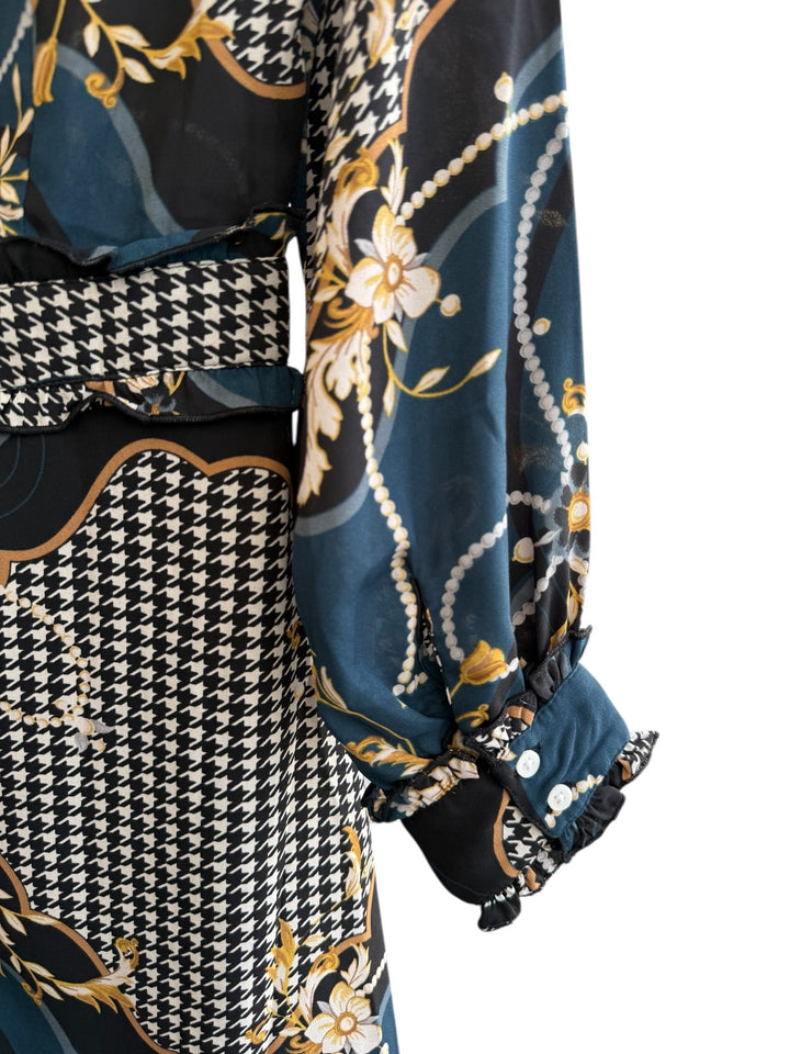 Retrend fluid dress size S, petrol blue, black, gold scarf print with houndstooth. Ruffled collar and cuffs.