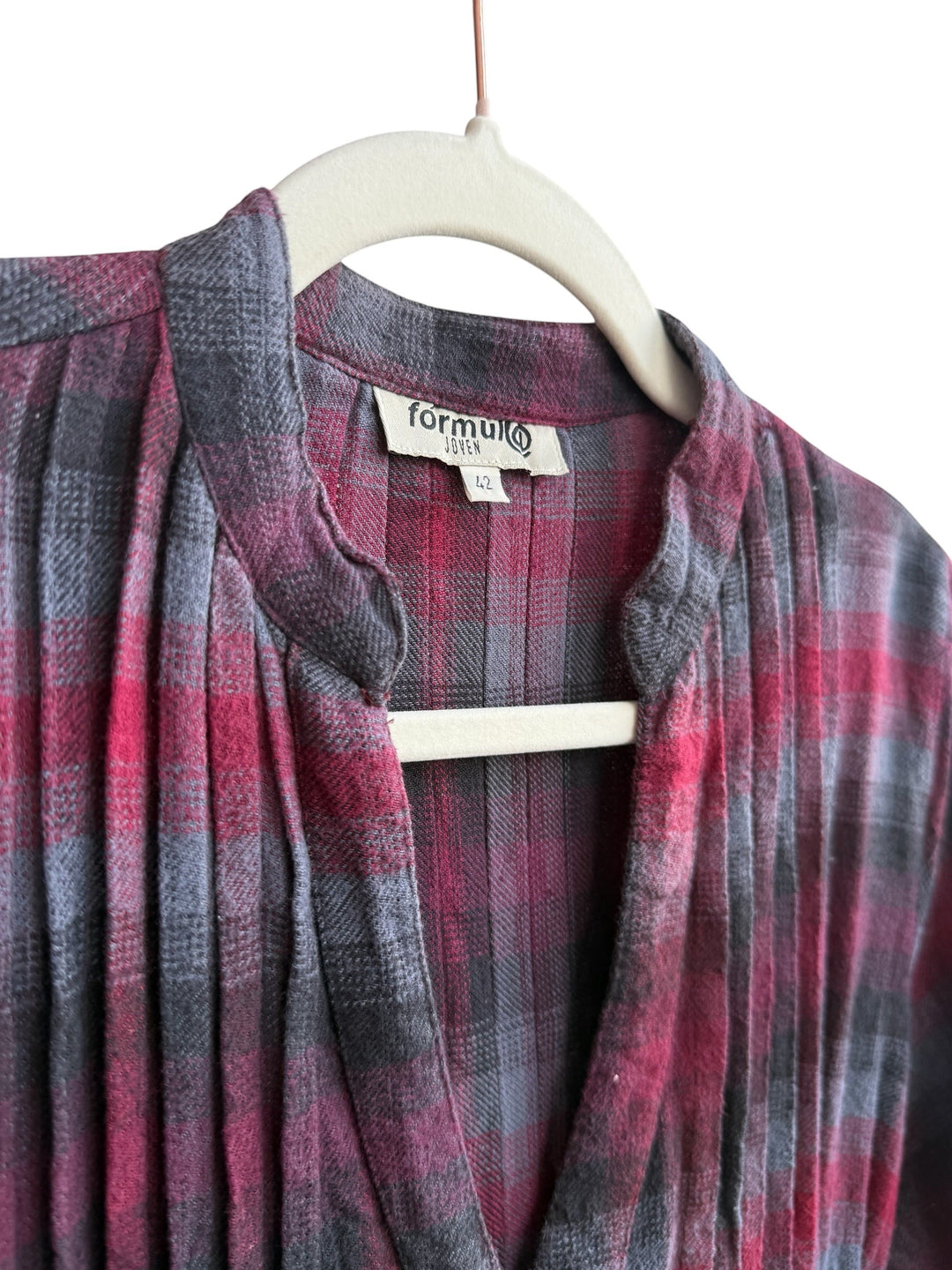Retrend Formula Joven burgundy and grey plaid shirt dress with pleats and tie waist. Size 38.