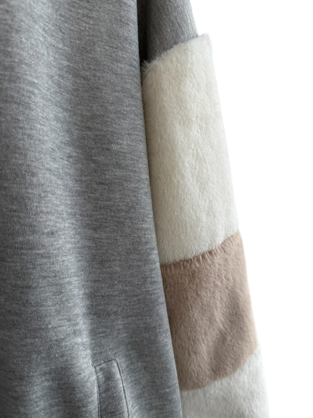 ReTrend grey zip-up sweatshirt with faux fur sleeves in white and beige, size S/M.