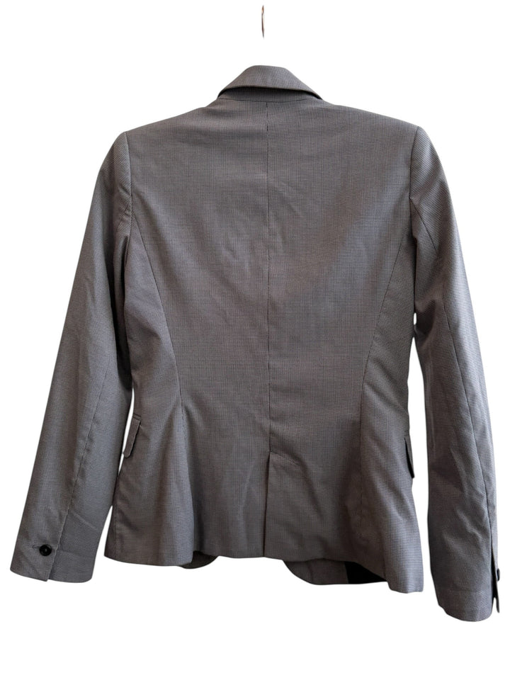 ReTrend grey micro-patterned fitted blazer with a single button, tailored collar, and flap pockets. Size 34.