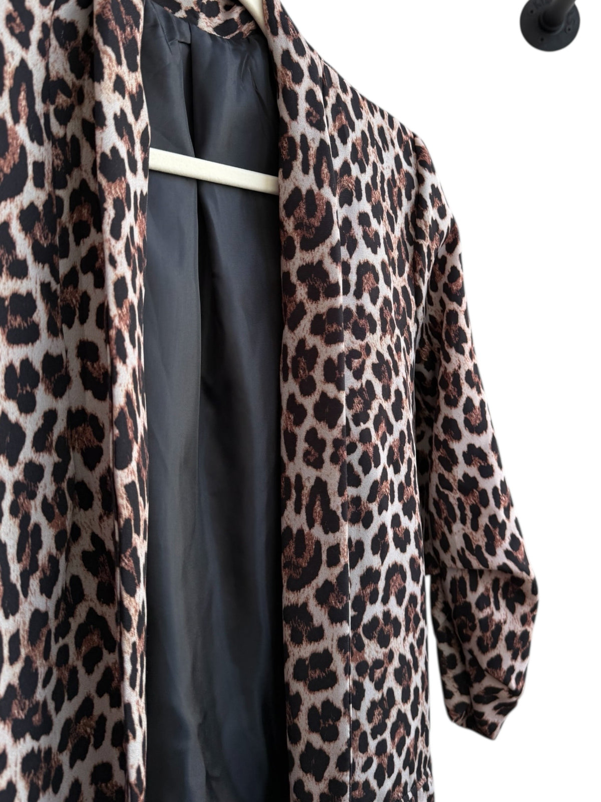 ReTrend leopard print flowing blazer in beige, brown, and black. Open front, size S.