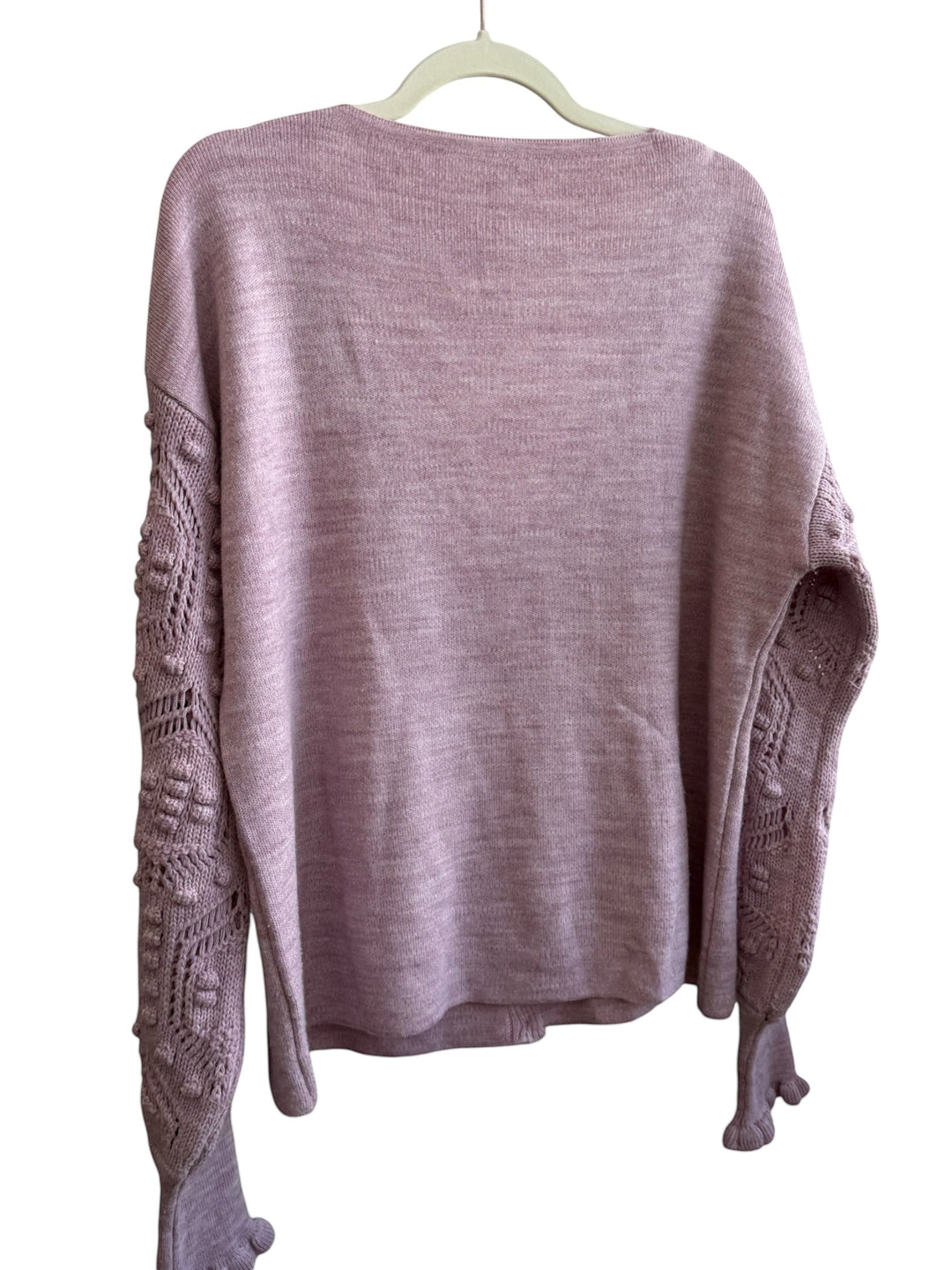 ReTrend lilac knit cardigan with textured sleeves and V-neck. 100% acrylic, size L/XL.
