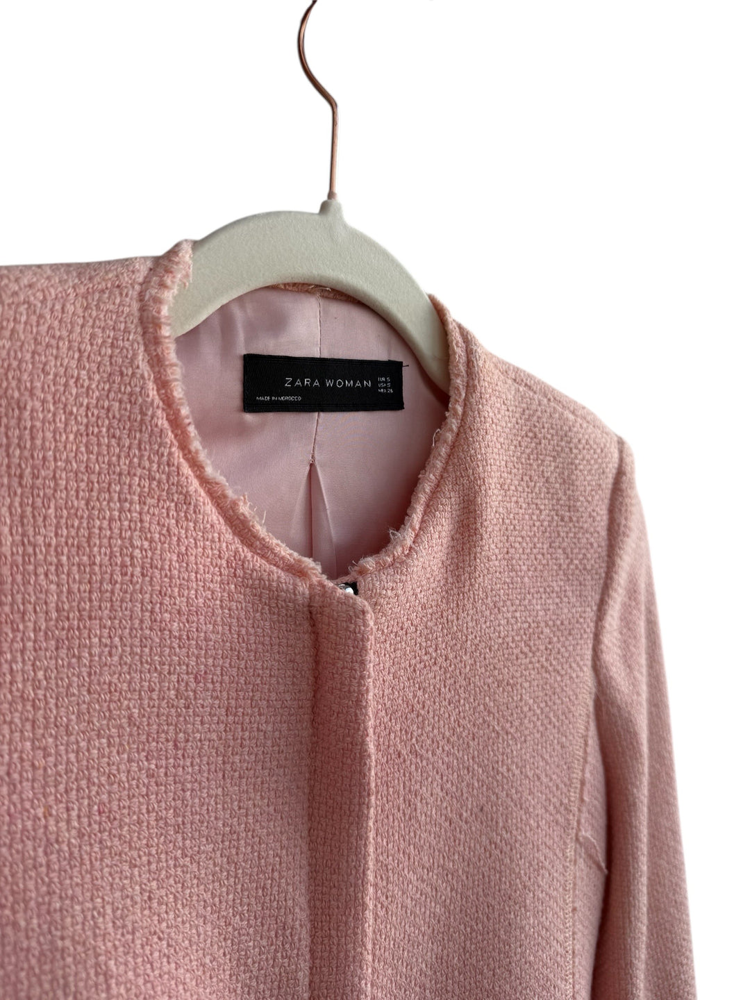 ReTrend pink textured short jacket, size S, with a round neck and zip closure.