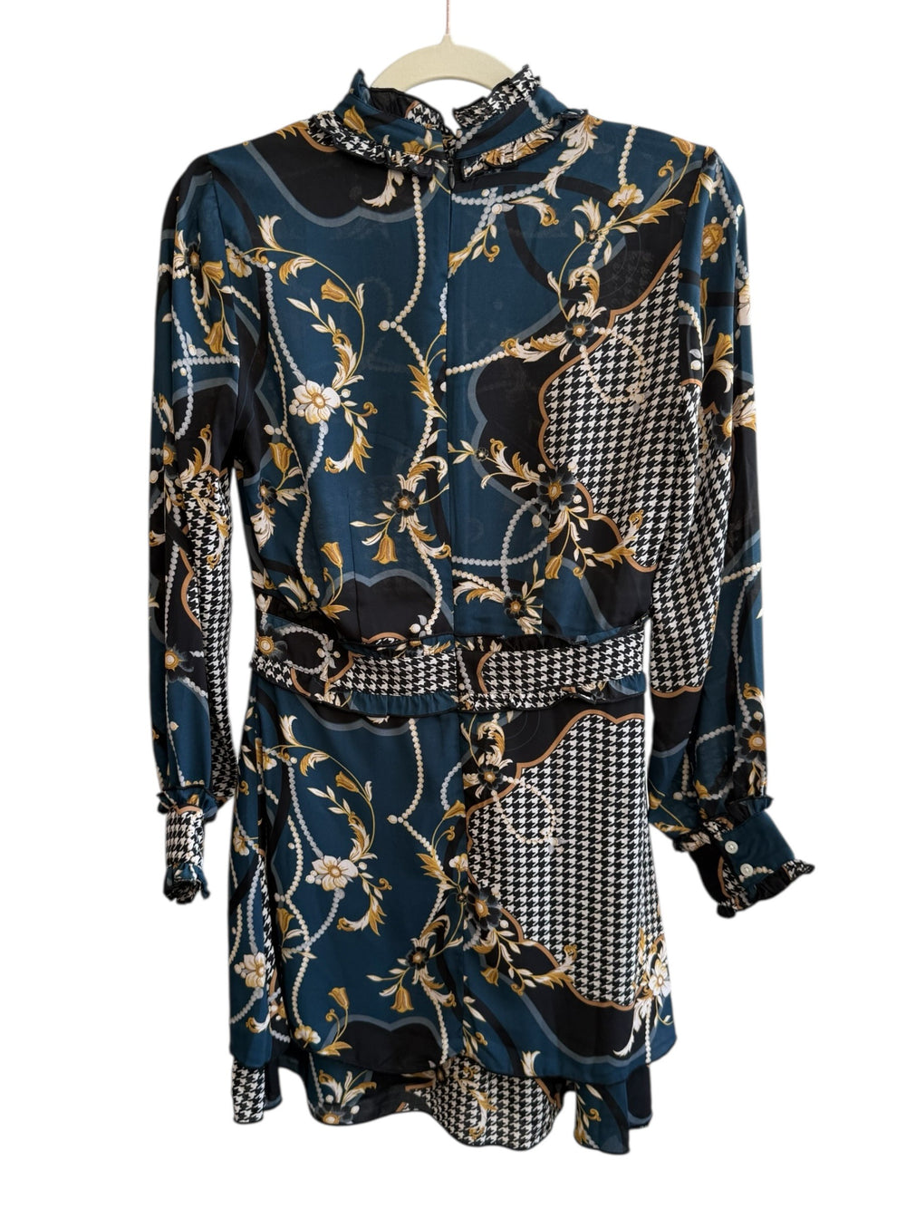 Retrend fluid dress size S, teal, black, gold scarf print with chain details, ruffled mock neck, long sleeves, integrated belt.